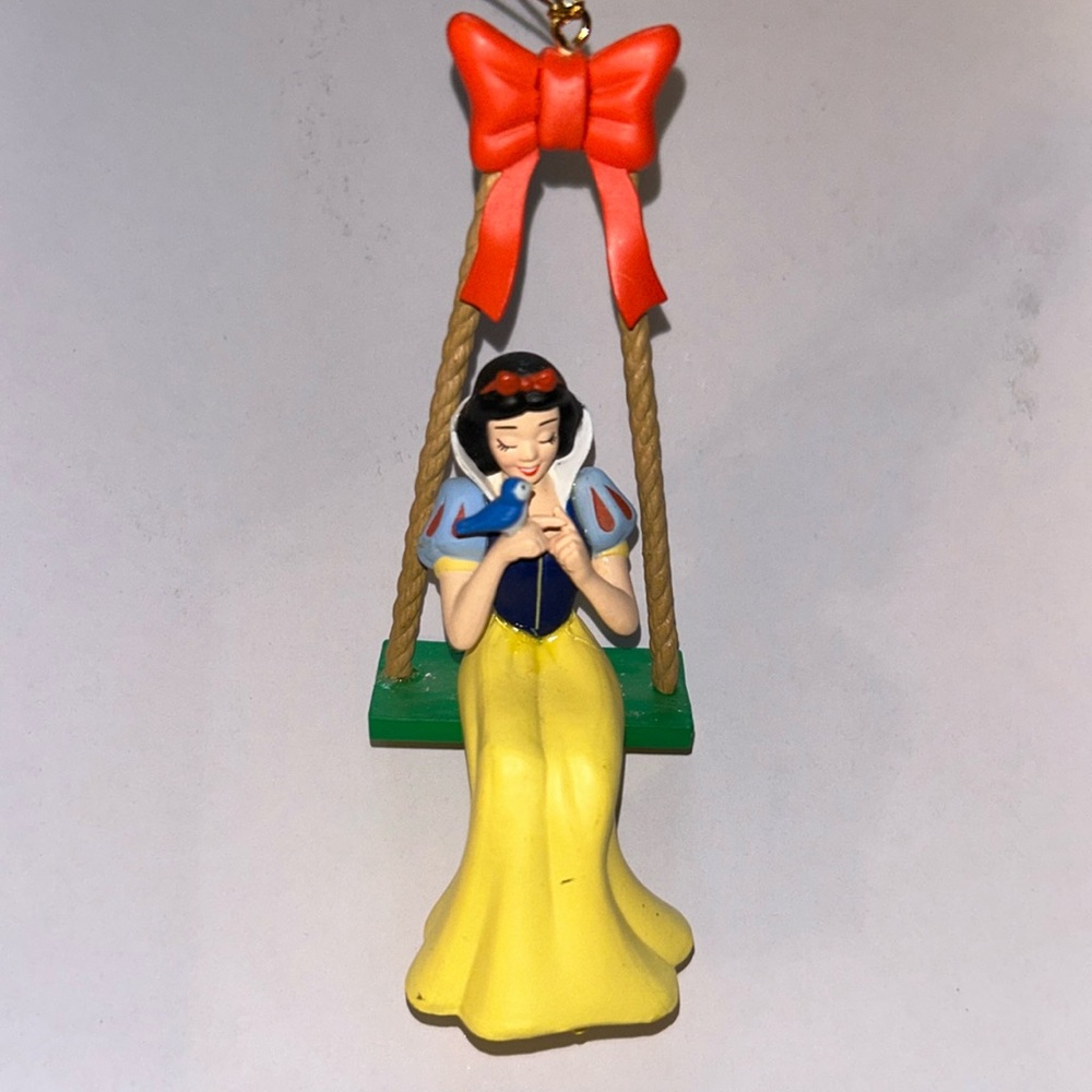 Disney Snow White ornament